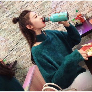 Áo Len Lông Thỏ Vai Cutout