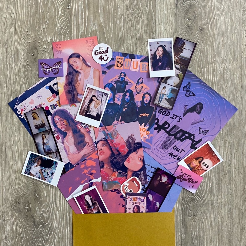 Bộ poster trang trí tường Smile More decor theo album Sour của Olivia Rodrigo