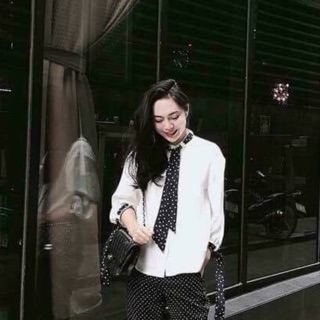 Áo chấm bi xuất