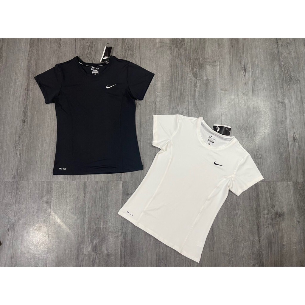 Áo thun thể thao nữ cổ tròn, có logo sau lưng, poly lạnh 4 chiều hàng loại I cao cấp đủ size M -2XL(40-75kg) | BigBuy360 - bigbuy360.vn