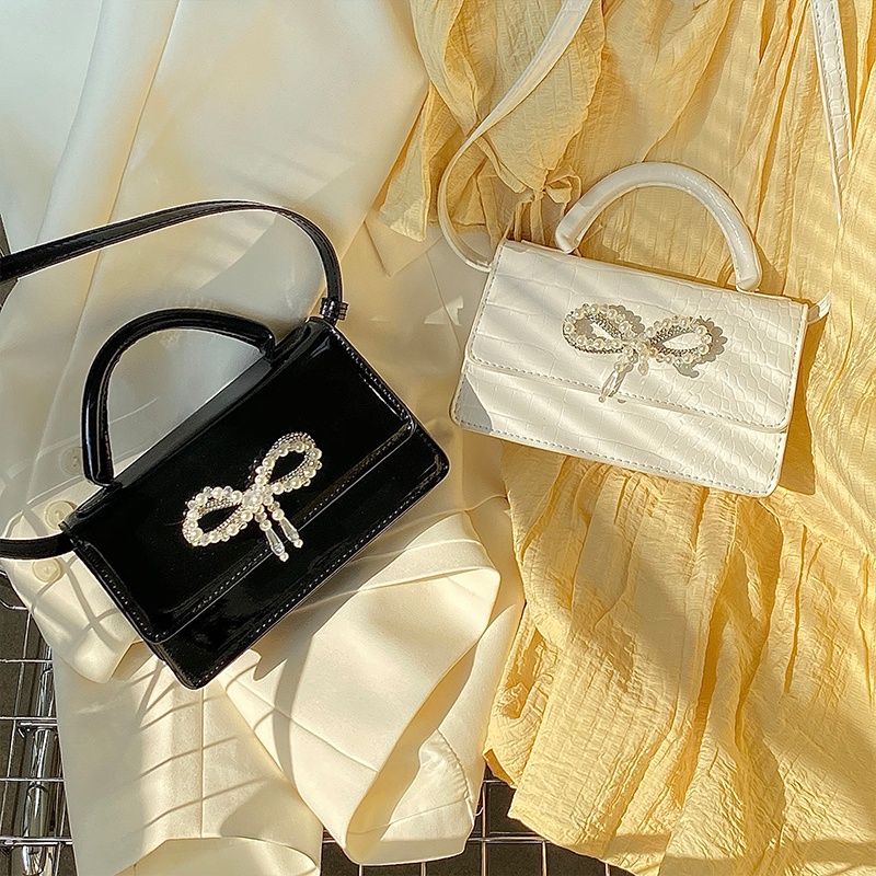 Túi Đeo Chéo Họa Tiết Da Cá Sấu Đính Nơ Và Ngọc Trai Phong Cách Cổ Điển Dành Cho Nữ 2022