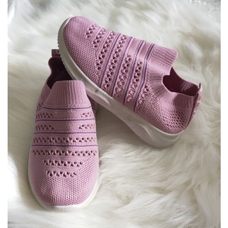 Giày cho bé lẻ size sale