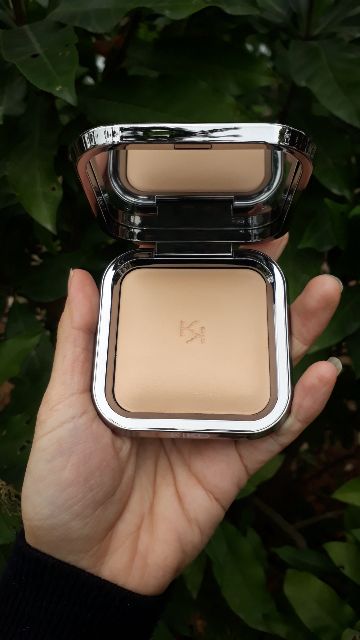 Phấn phủ Kiko radiant