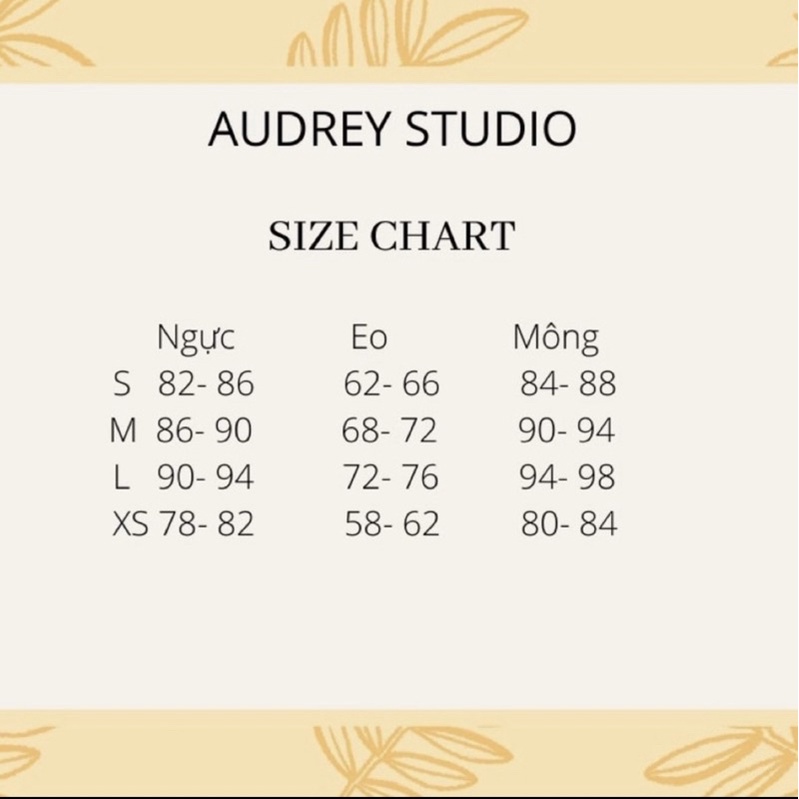 Set áo ren cổ tròn tay ngắn kèm quần short ngắn màu trắng/be - Audrey Studio
