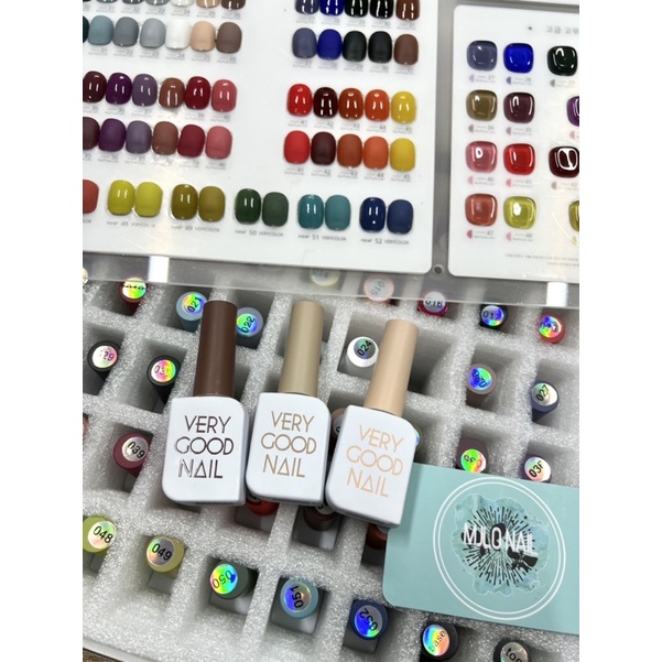 Sét sơn gel verygood nail 52 chai bảng mầu mới  kèm base top, bảng mầu
