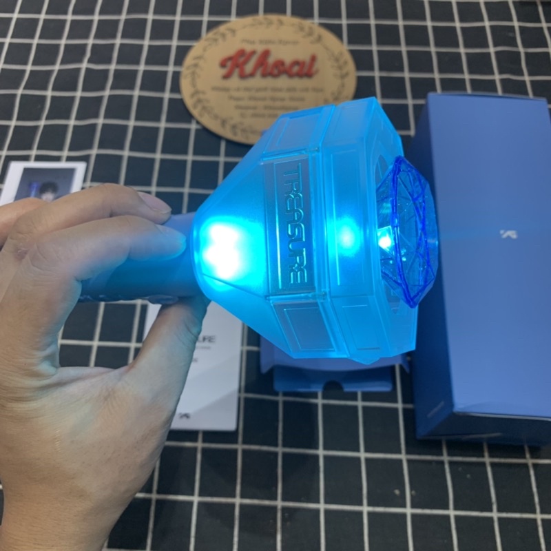 TẶNG 1 card pre] Gậy cổ vũ Lightstick TREASURE hàng official hàng chính hãng