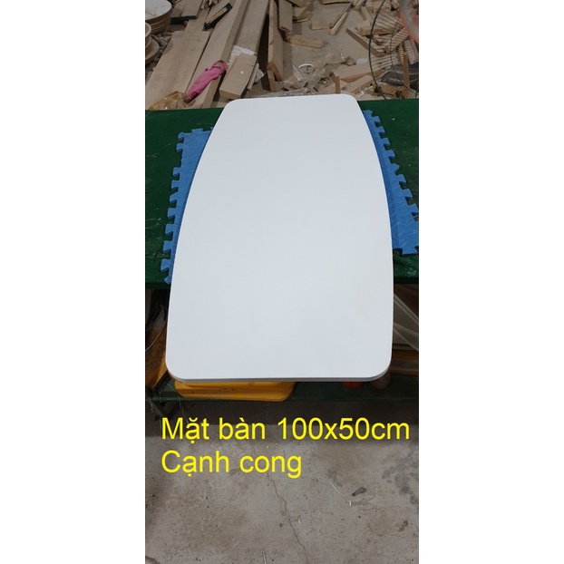 Bàn sofa phòng khách hình chữ nhật phong cách bắc âu hiện đại