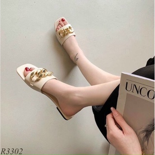 Dép lê nữ quai ngang màu trắng màu đen màu nâu phối dây xích da mờ