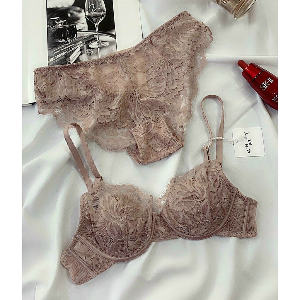 BỘ ĐỒ LÓT NỮ SEXY CÓ GỌNG KHÔNG MÚT ĐỆM MÃ: 8198