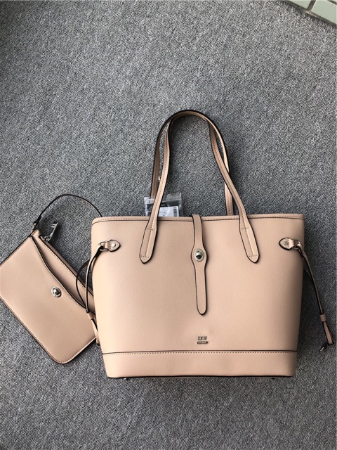 𝐓𝐮́𝐢 𝐋𝐲𝐧 - 𝐌𝐚̂̃𝐮 𝐦𝐨̛́𝐢