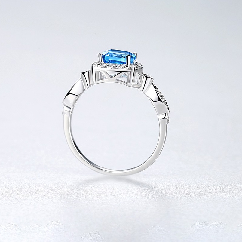 Nhẫn Bạc Nữ Đính Đá Xanh Lục Thời Trang N2400-Bảo Ngọc Jewelry