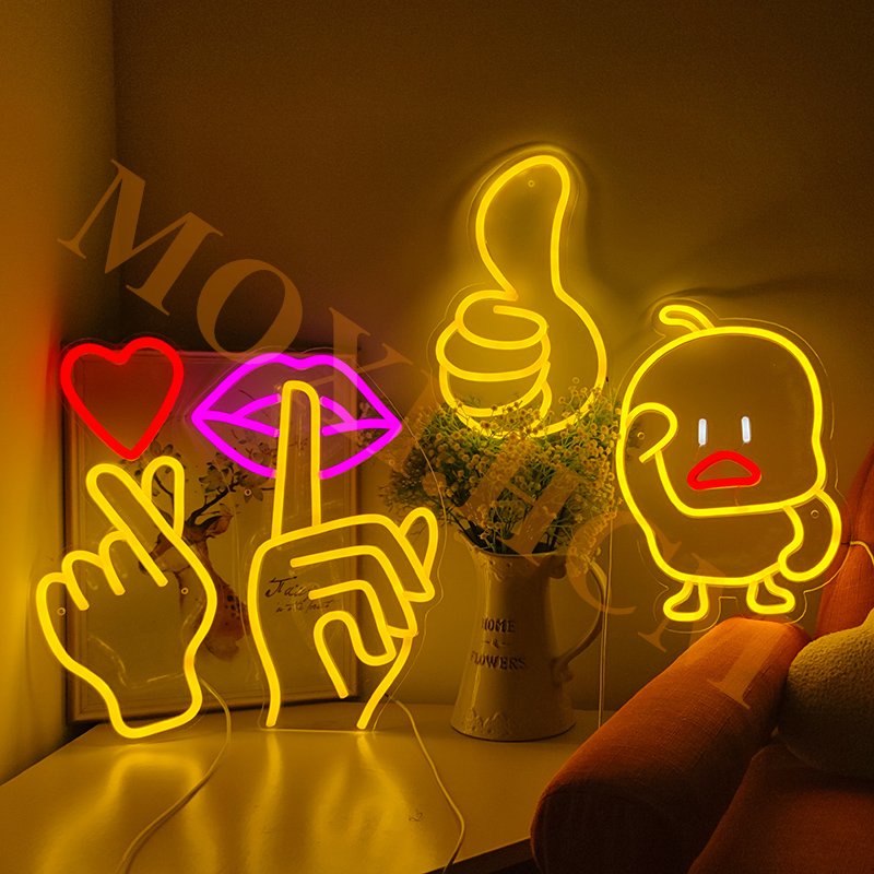 [SIZE CỰC LỚN TẶNG MÓC TREO+ĐẦU CẮM SẴN] Đèn LED Neon thiết kế trang trí decor nhiều mẫu trên nền mica hình CUTE MOXI.