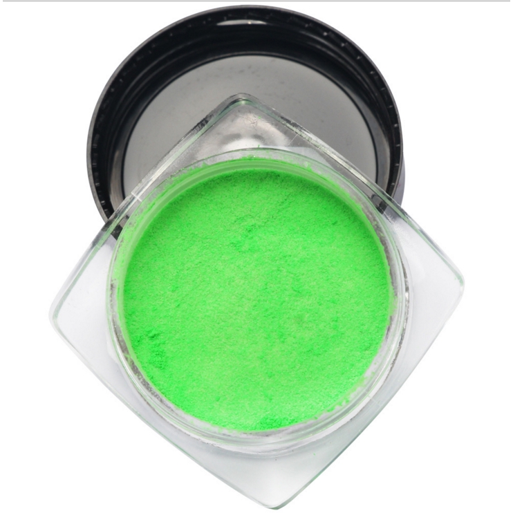 Bột phát quang dùng để trang trí móng tay nghệ thuật