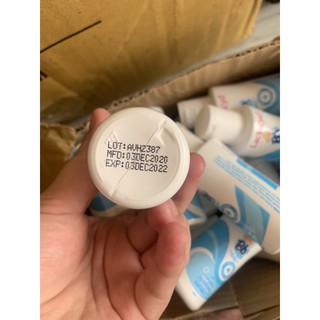 Sữa Tắm Gội Cho Trẻ  Em Lactacyd Bb.