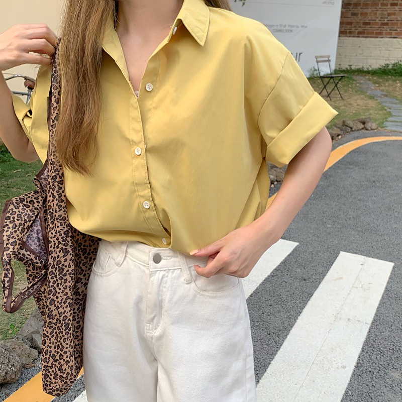 Beautiful classic solid color women's short-sleeved shirt