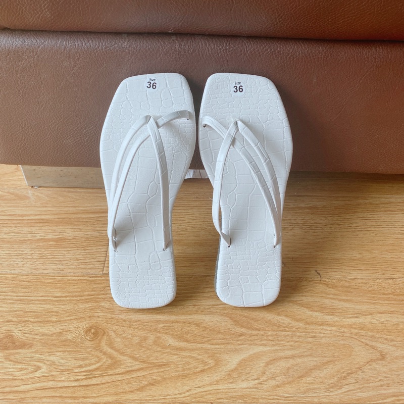 Dép lê nữ xỏ ngón quai mảnh dép kẹp nữ chữ h thời trang.Ms: Dép Da Rắn