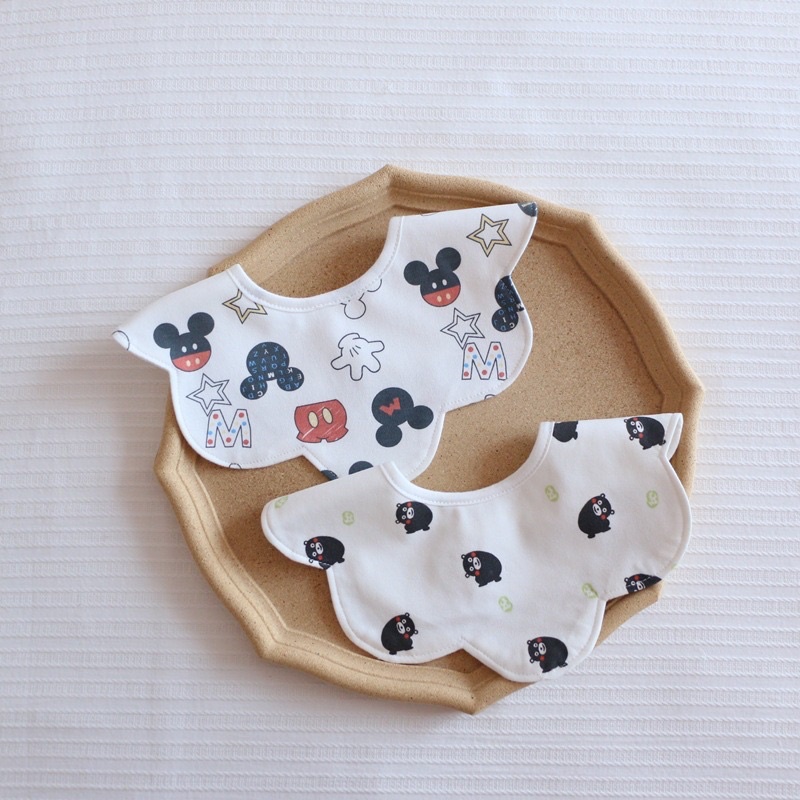 Yếm tròn xoay 360 độ cao cấp siêu chống thấm 100% cotton (mẫu Mickey)