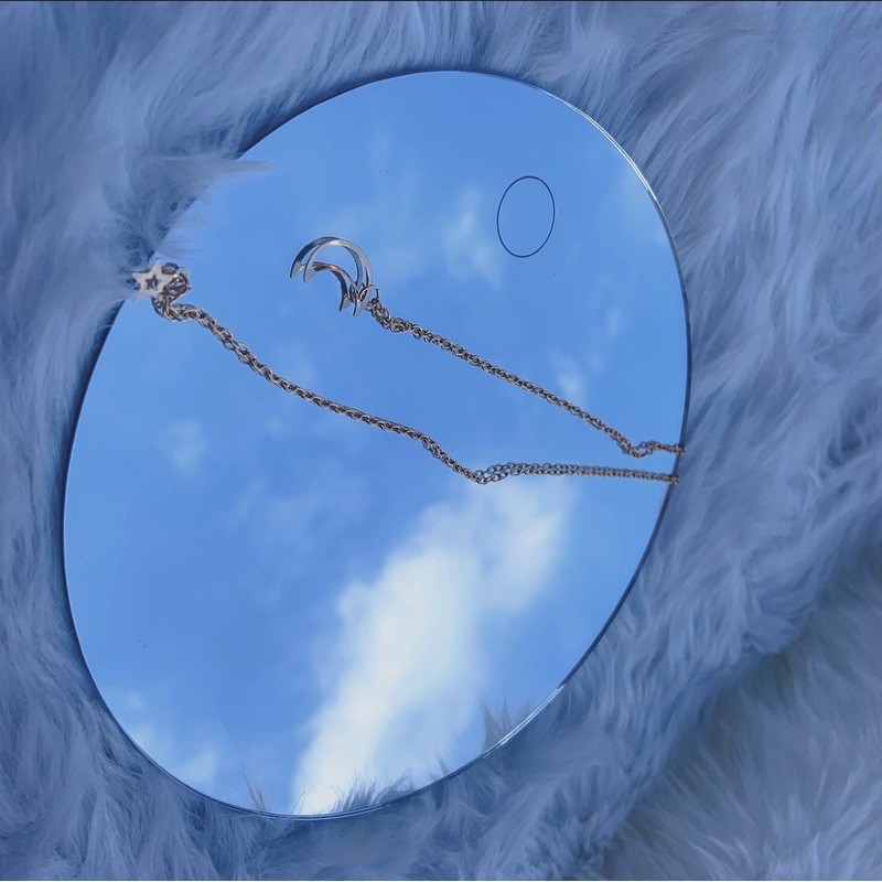 [ ảnh shop tự chụp ]chiếc vòng cổ mặt trăng khuyết siuu sang cho nữ
