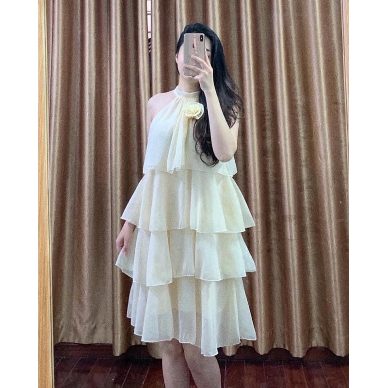 [Mã SKAMA8 giảm 8% đơn 300K] Váy tơ cổ yếm hở lưng thiết kế xếp tầng cực xinh⚡️Ảnh thật | BigBuy360 - bigbuy360.vn