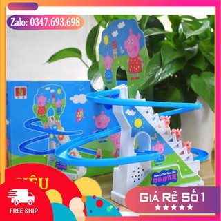 Đồ chơi heo leo cầu  thang