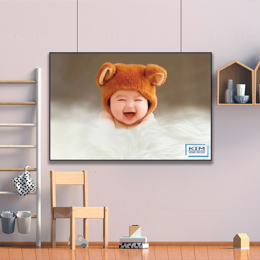 Tranh dán tường Em Bé dễ thương, đáng yêu