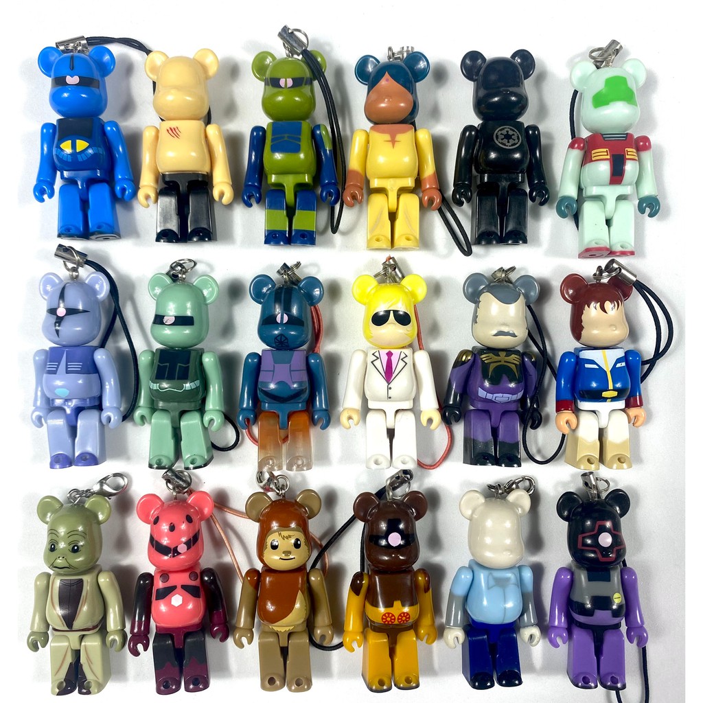 BEARBRICK KEYCHAIN 70% GIÁ CỰC TỐT - ĐỒ CHƠI SƯU TẦM NHẬT BẢN CHÍNH HÃNG 100%