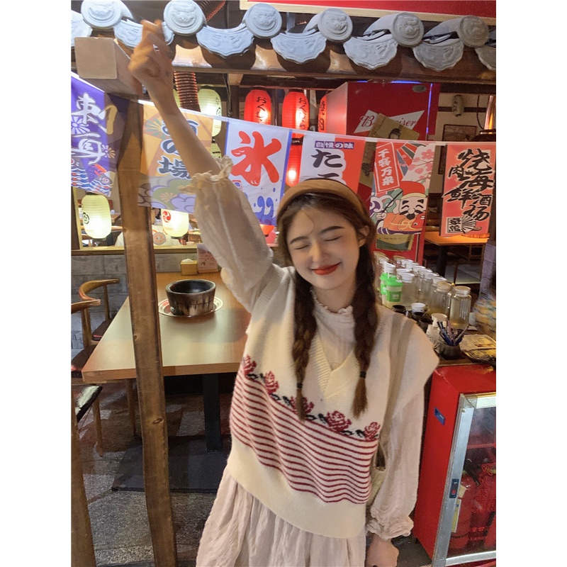 Áo dệt kim cổ chữ V họa tiết kẻ sọc ngọt ngào thời trang Hàn Quốc cho nữ | BigBuy360 - bigbuy360.vn