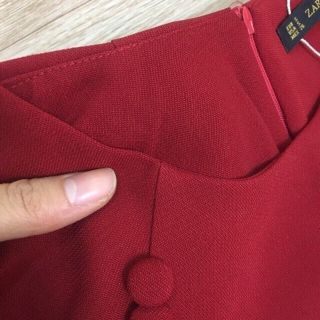 Váy đỏ diện tết