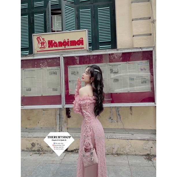 Áo dài trễ vai bèo phối ren