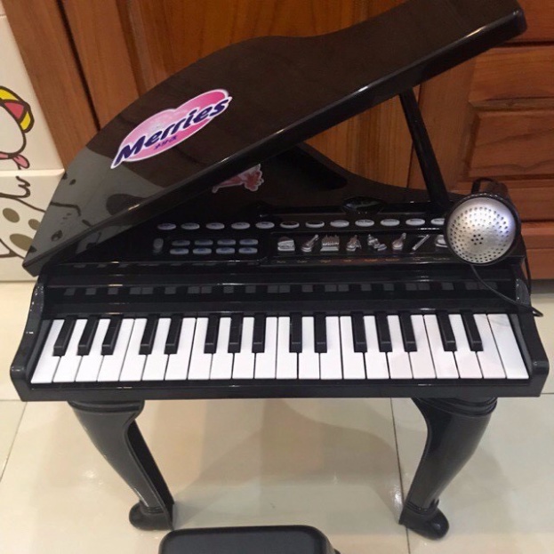 Đàn Piano đa chức năng kèm ghế nhựa cho bé - Quà tặng từ Merries ĐCBĐ