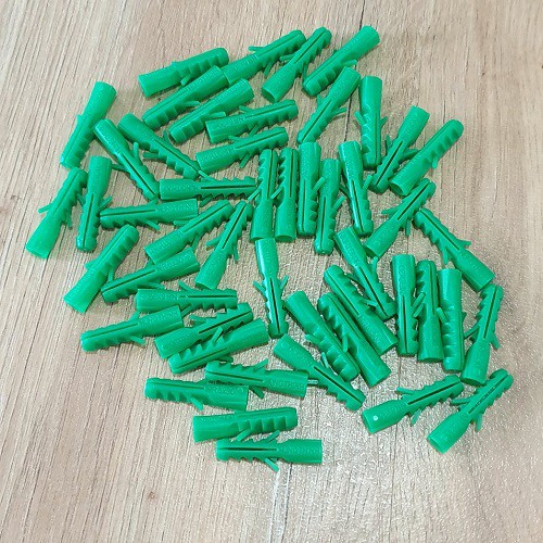 Bộ 3 Loại Gồm 1 Mũi Khoan 6 Ly + 50 con Vít Đầu Bằng 4Ly + 50 con Tắc Kê Râu 6 Ly