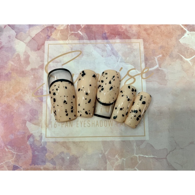 (Nail box) Móng úp sẵn tặng keo + dũa