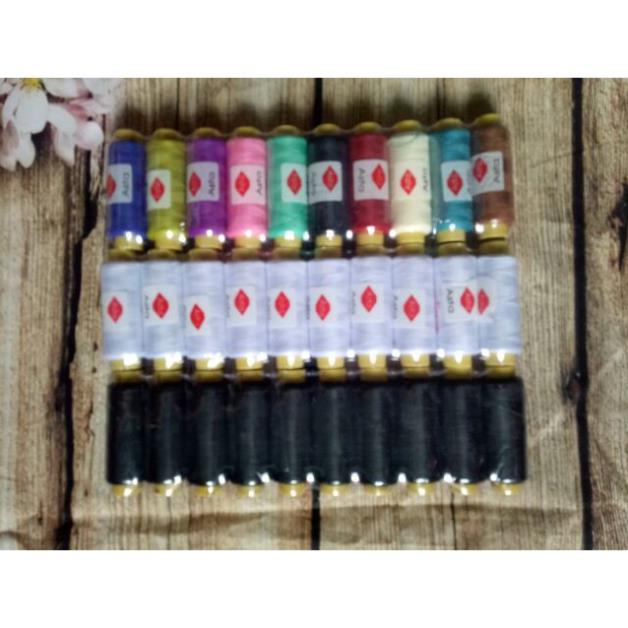 Sỉ 10 cuộn chỉ may đủ màu Asta tặng kèm kim khâu