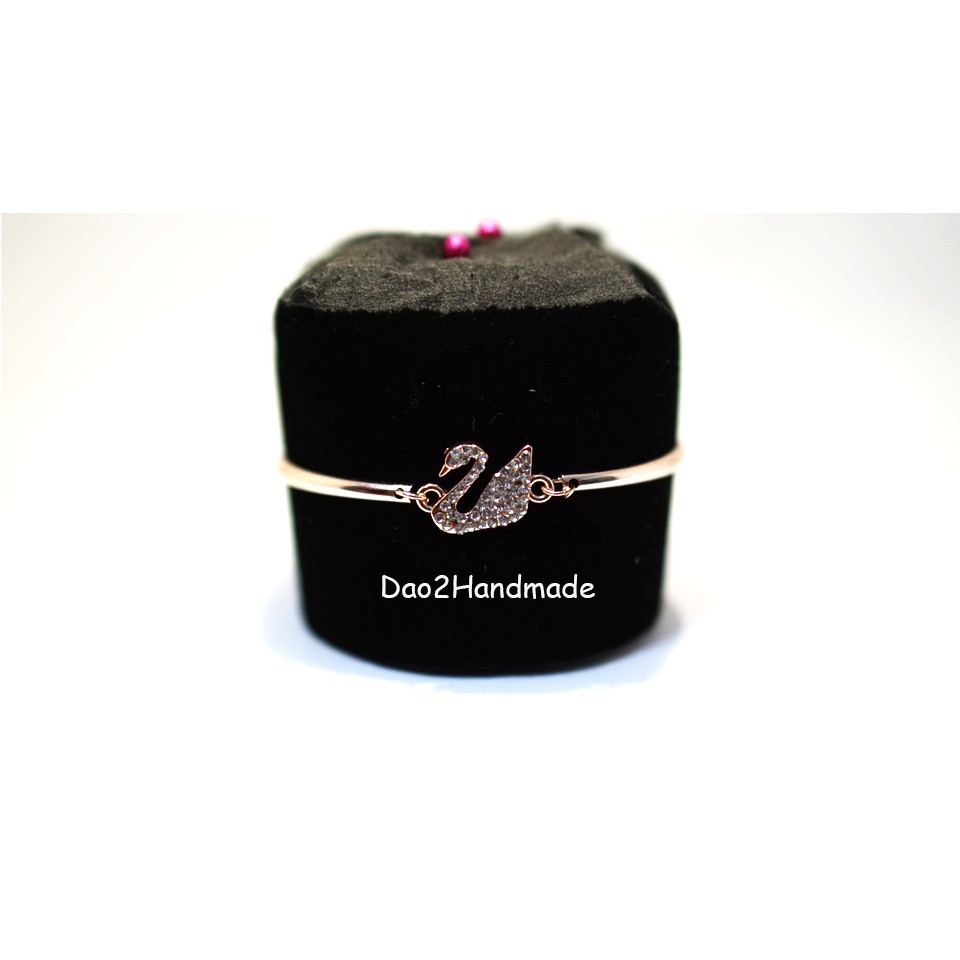 Vòng tay thiên nga đính đá cao cấp