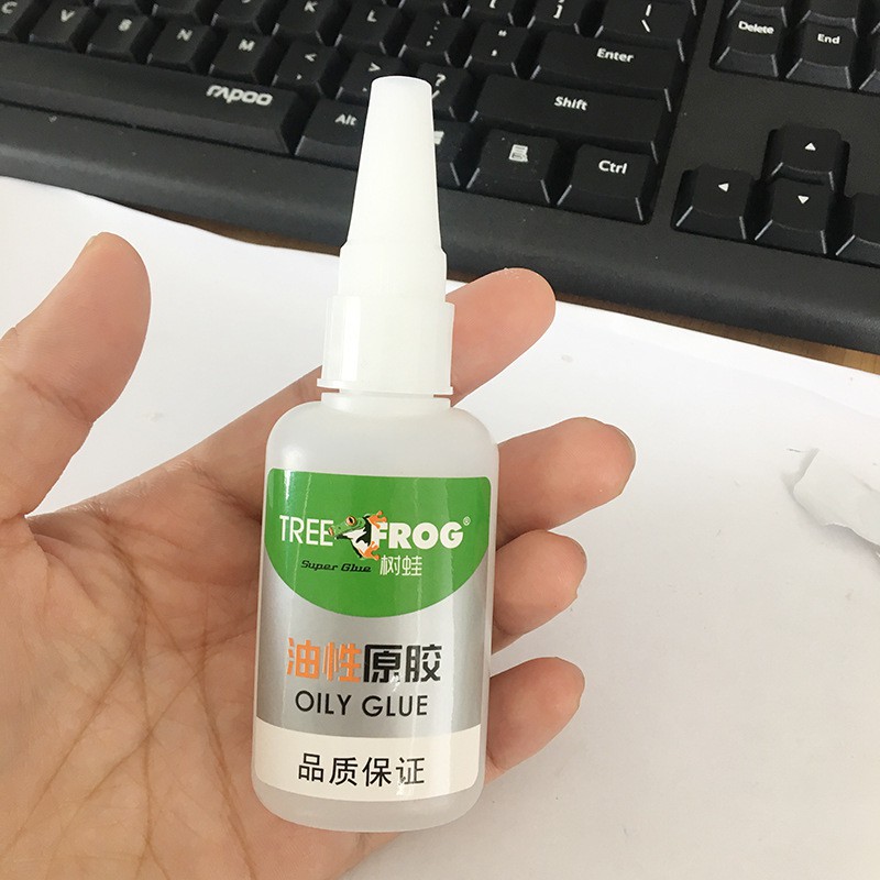 Keo dán siêu dính Tree Frog-Keo Dán Đa Năng Tất Cả Vật Liệu Bằng Gỗ, Thủy Tinh, Dán Nhựa An Toàn Với Da Tay Dạng Nước