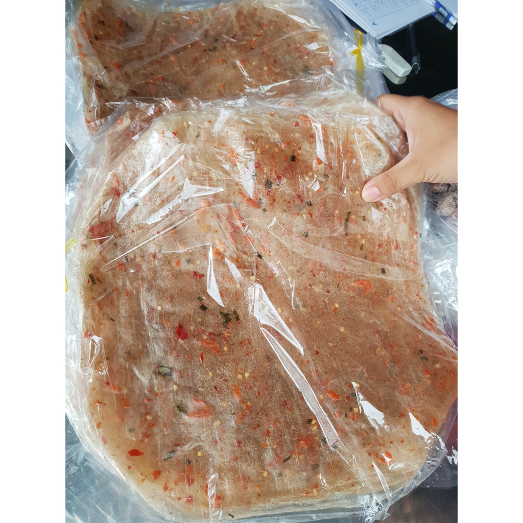 Bánh mới ngon, không phẩm màu - 1Kg/500g Bánh Tráng Dẻo Tôm Cay Tây Ninh