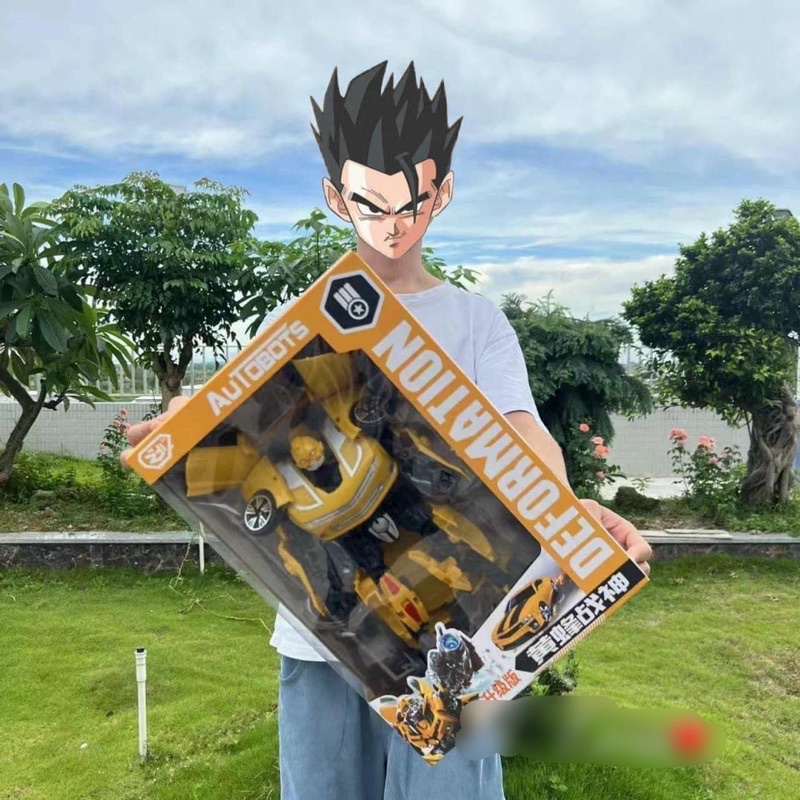 Đồ chơi ô tô Transformer biến hình siêu nhân siêu to