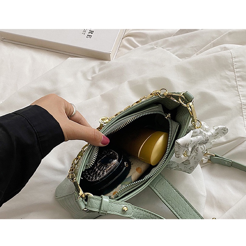 Túi đeo vai IELGY họa tiết da cá sấu hợp thời trang cho nữ