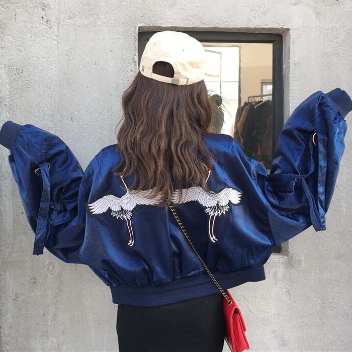 [o.d ] áo khoác bomber hình hạc sau lưng