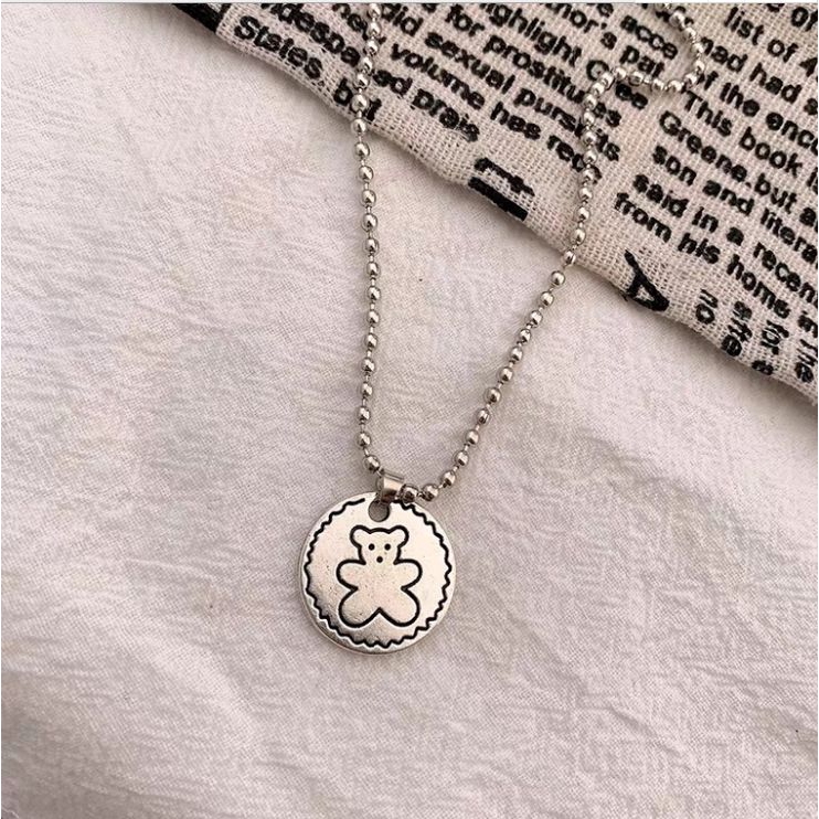 Dây chuyền phối mặt hình tròn họa tiết chú gấu xinh xắn thời trang phong cách retro