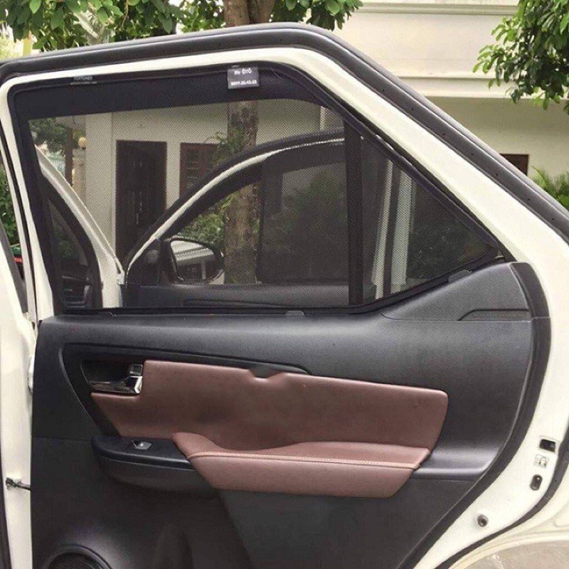 Rèm Che Nắng Nam Châm Fortuner 2010 - 2021 Hàng Loại 1