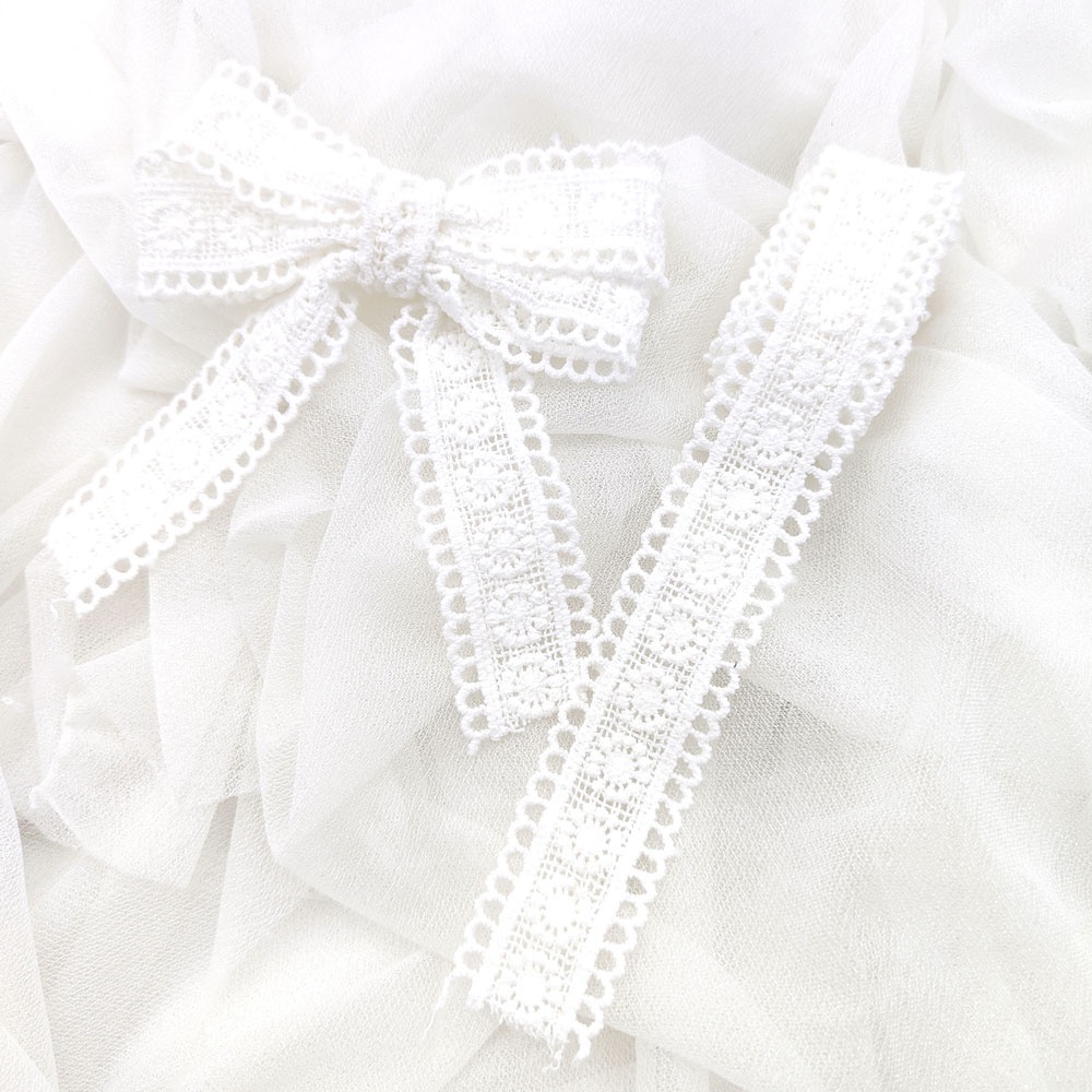 Chất lượng cao ren 1 mét 3cm Ren Hoa Thêu Ruy băng Đường viền trắng Mẫu thêu DIY Thủ công Phụ kiện vải ren