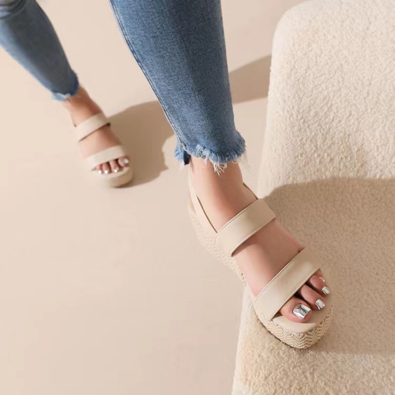 Giày Sandal Mùa Hè Đế Bệt Dày Dặn Cài Khóa Quai Chéo Phong Cách Âu Mỹ Mẫu Mới 2022 Cho Nữ