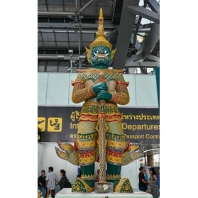 AMULET THẦN TAOWESSUWAN MAY MẮN TRONG HỘP
