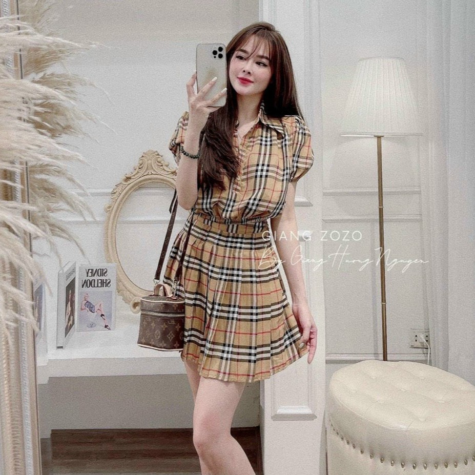 Sét bộ áo sơ mi croptop bo tay eo phối chân váy sọc cực xinh , chất kate mềm mịn mát