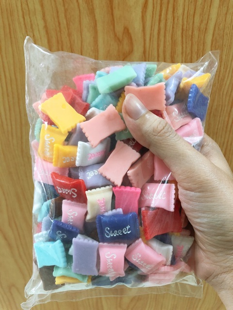 Kẹo sweet charm slime màu ngẫu nhiên