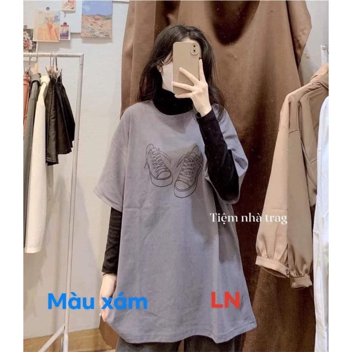 Áo phông vẽ đôi giày DA6