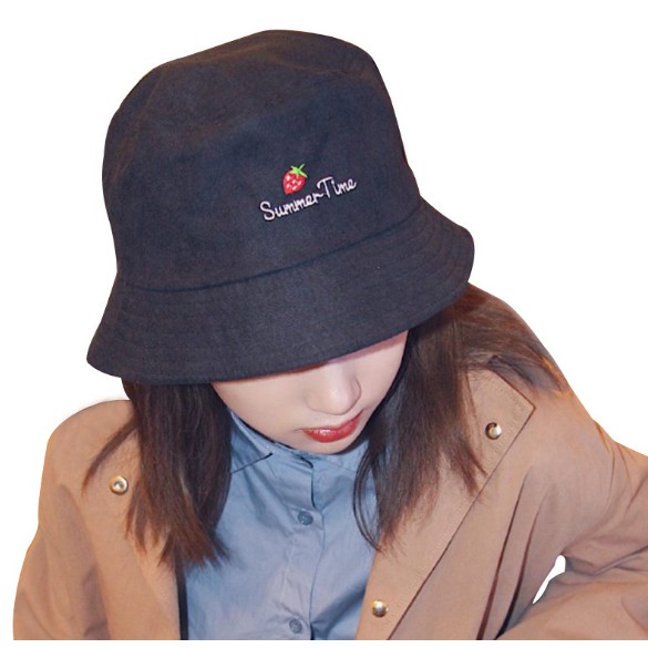 Mũ bucket hot trend summer time