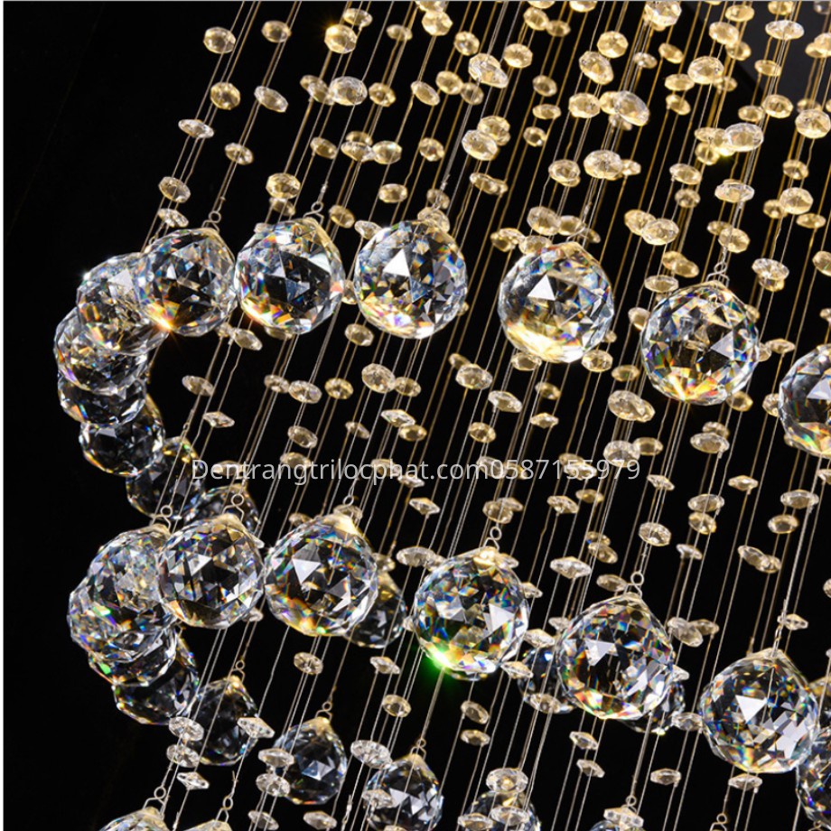 Đèn chùm pha lê sang trọng tinh tế ,trang tri nhà siêu hiện đại