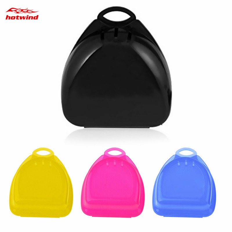 Hộp đựng răng giả bằng nhựa